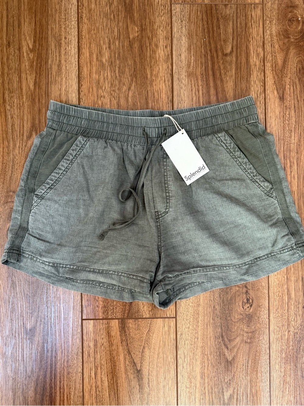 NWT Splendid Pull-On Drawstring Olive Green Shorts - Picture 2 of 10
